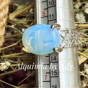 Moonstone silver boho- vintage ring